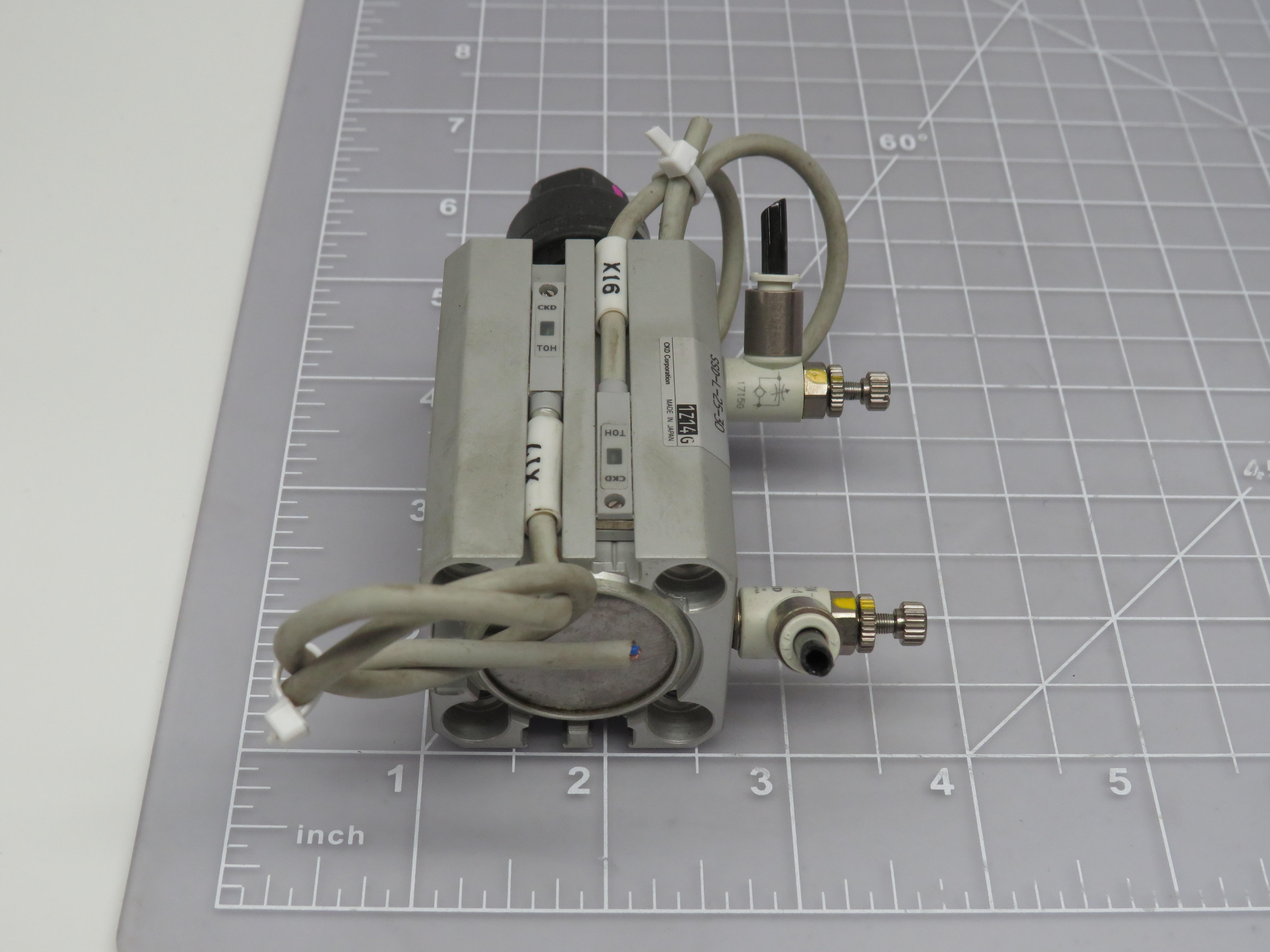 SMC/CKD JB256100 SSDL2530 Compact Cylinder w/FLoating Joint T167434 eBay